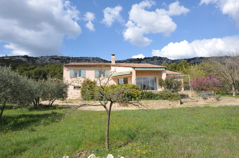 Villa provençale dans le parc du Luberon